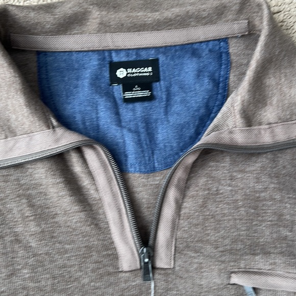 Men’s NWT Taupe Haggar 1/4 zip long sleeve shirt - Picture 4 of 8